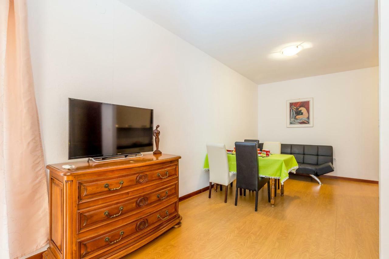 Guest House Antonella Малинска Екстериор снимка